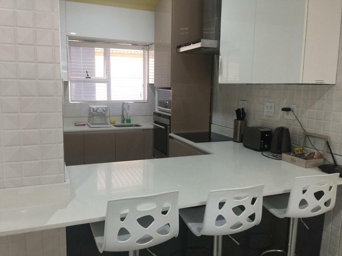 Aya Luxury Apartments 99 Дурбан Экстерьер фото